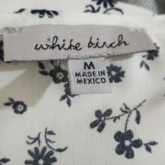 WHITE birch‎ floral top size medium - Picture 4 of 6